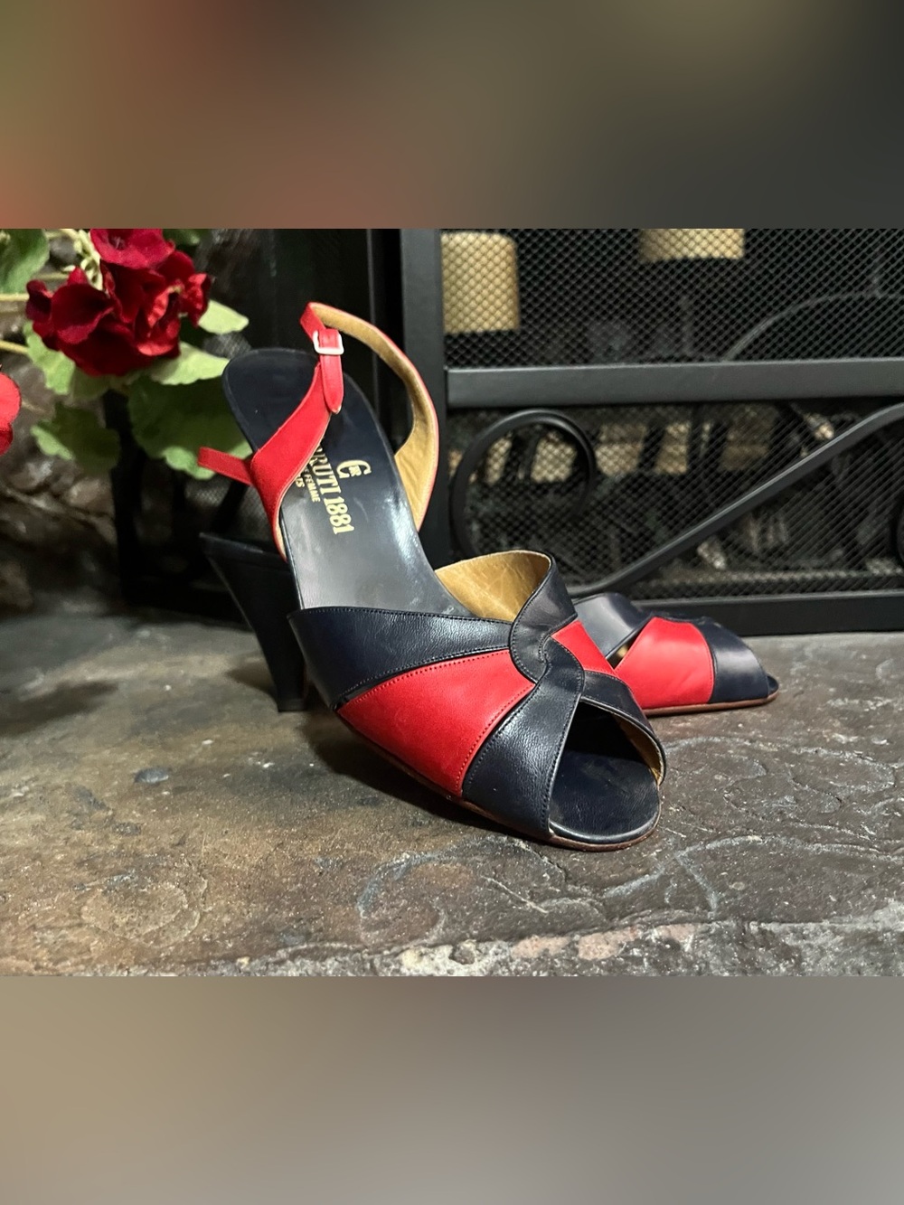 Cerruti 1881 1970s 70s Vintage Navy Blue & Red Leather High Heel Shoes 7.5